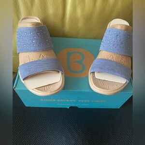 BRAND NEW Bzees Women’s Sienna Blue Sandal Wedges Size 8.5Wide